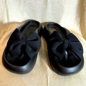 BOW Pillow Kawaii Front Toe Post Cushion Shibusa Style Slip On Sandals NWOT